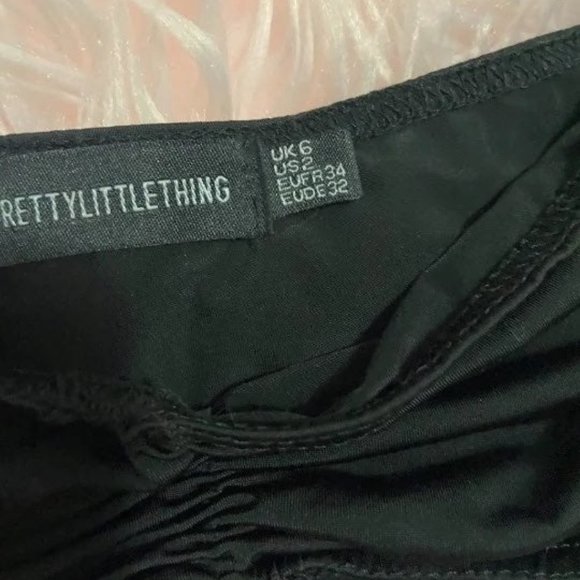 Pretty Little Thing Off Shoulder Crop Top - Picture 4 of 4